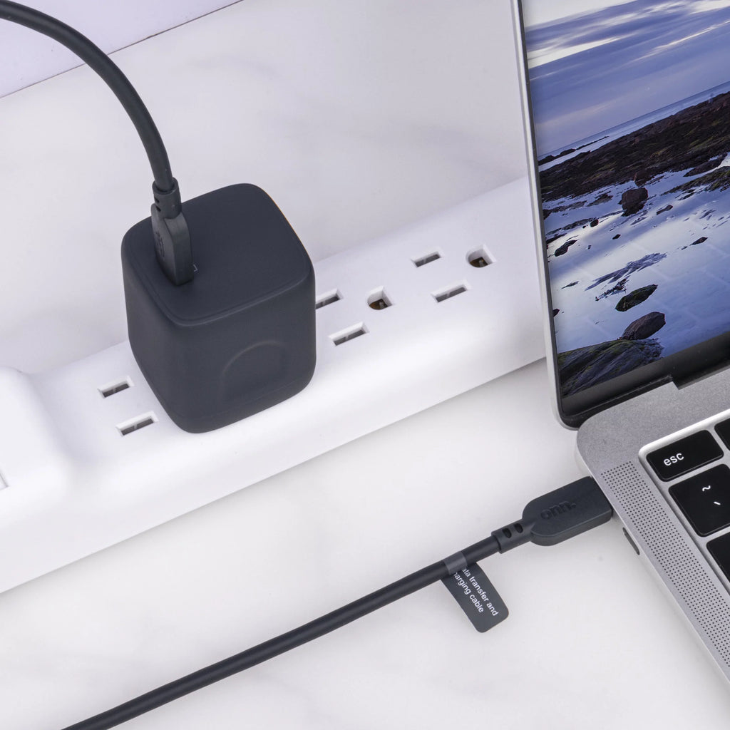 onn.  67W Laptop Charger with 1 - Port, Compatible for Apple,Dell,,Asus,Acer,Lenovo,Grey