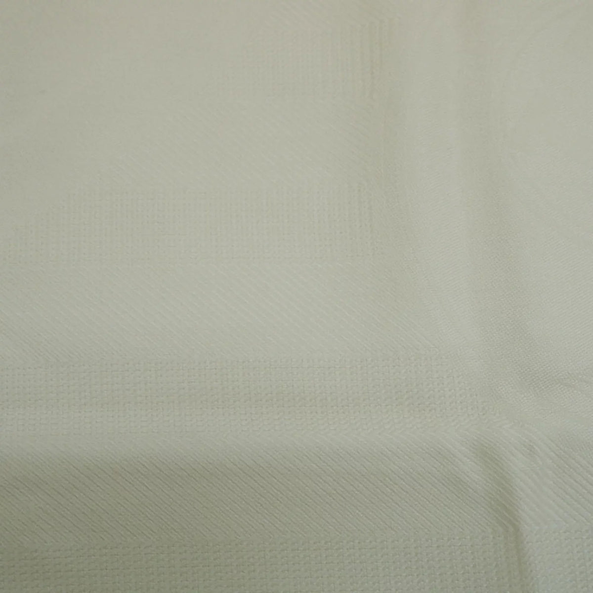 Pre-Owned Hermes  New Libris Stole Yvoire White  Women's (Like New)